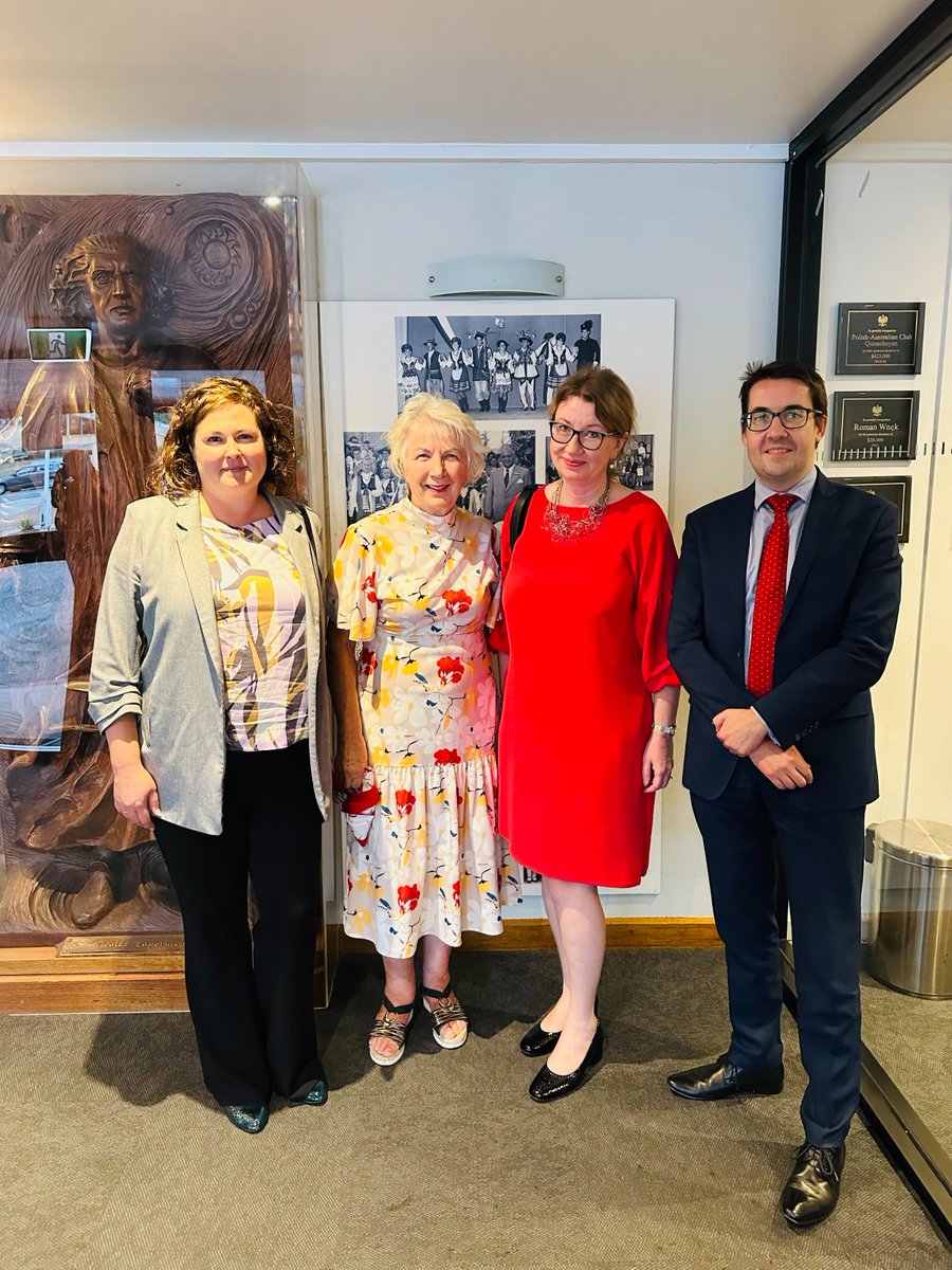 Poland in Australia tweet media