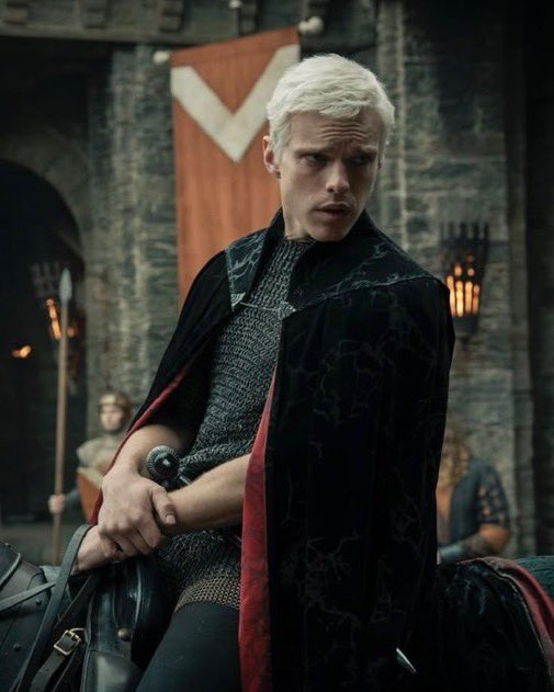 this is right up fashionista targaryens’ alley