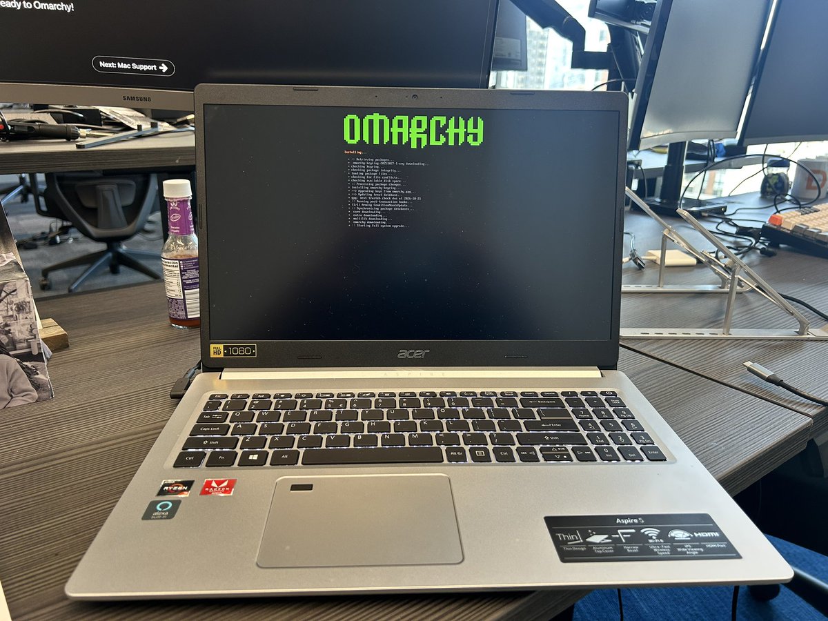Trying out <a href="/OmarchyLinux/">Omarchy Linux</a>!