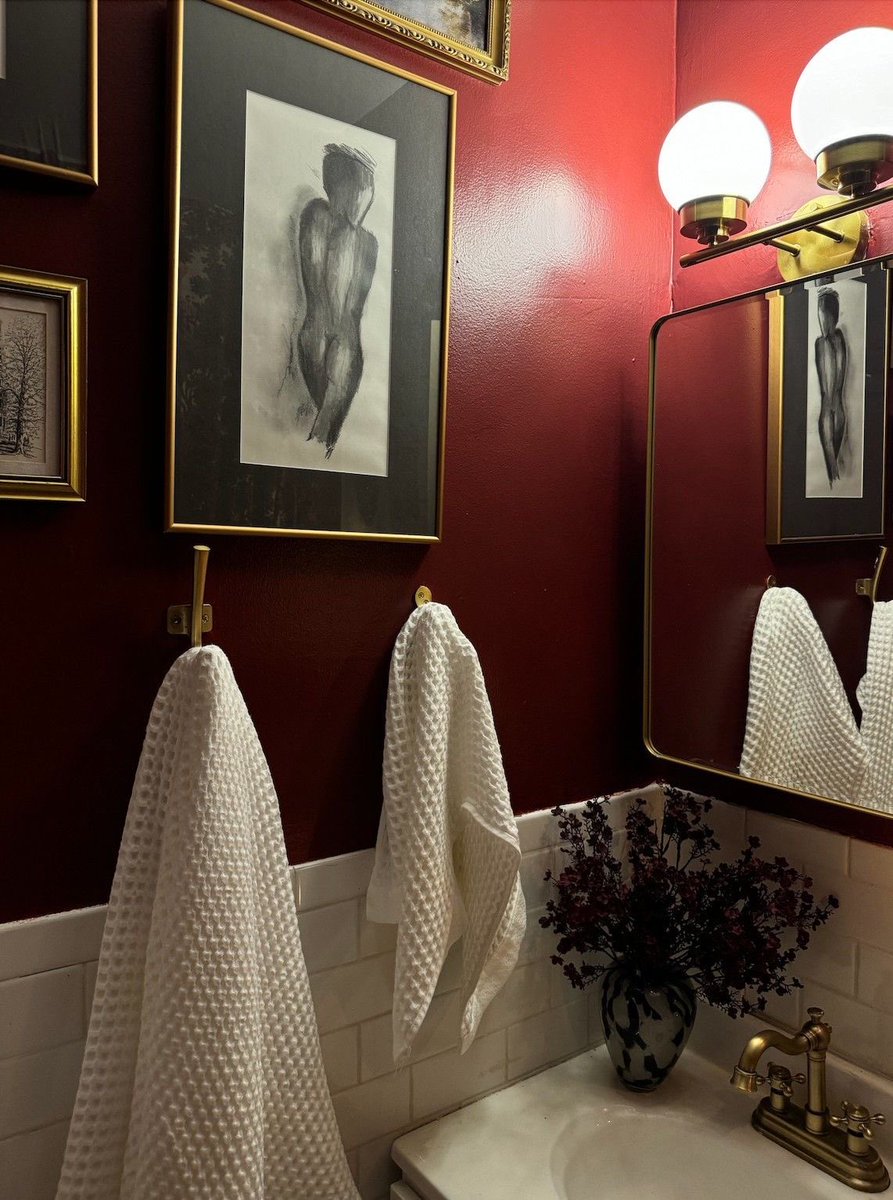 𝑨𝒎𝒆𝒕𝒉𝒚𝒔𝒕 (pigeon girl) 🐦 𖦹⭒°｡⋆ tweet media