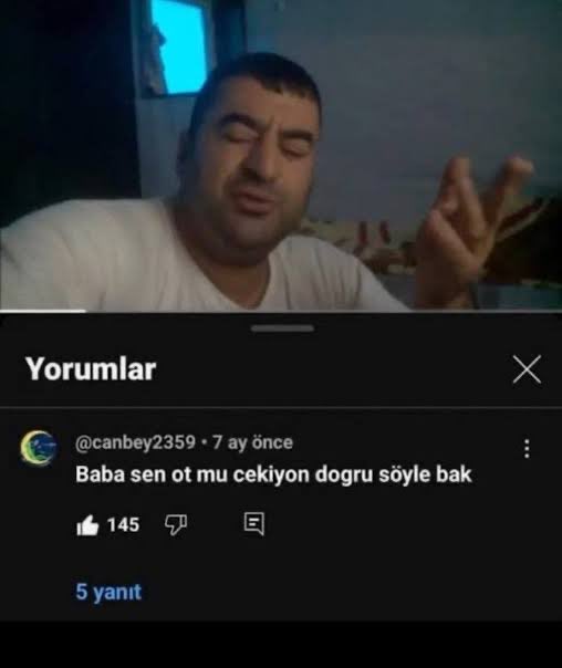 ALEX'İN HEYKELİ tweet media