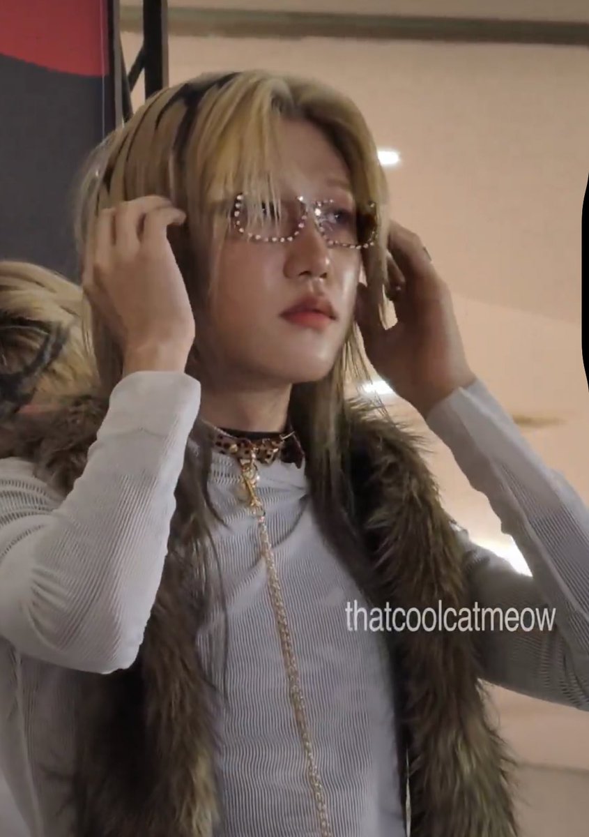 Aira is UNIQUE - MET PIWON! tweet media