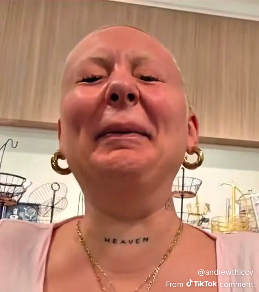 Demonique✨ tweet media