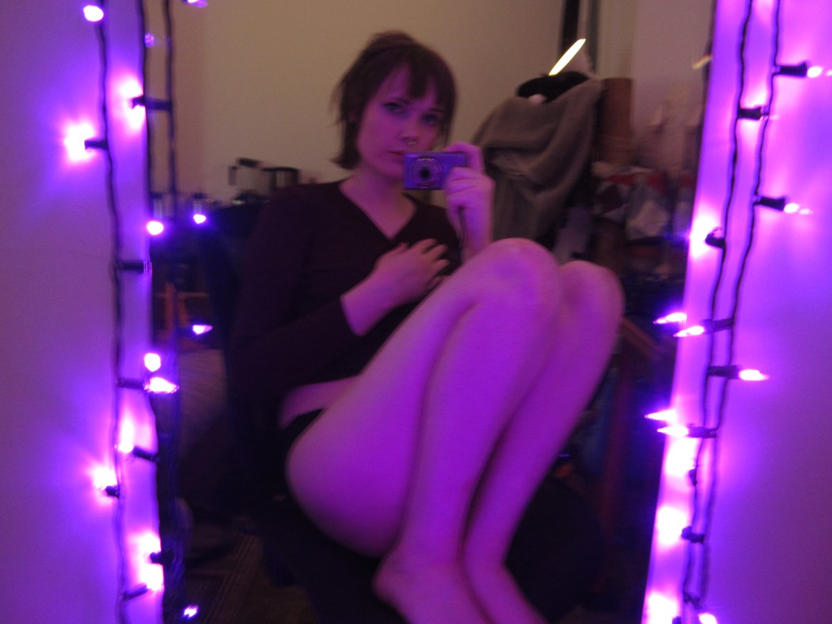 🧹detritus gf tweet media