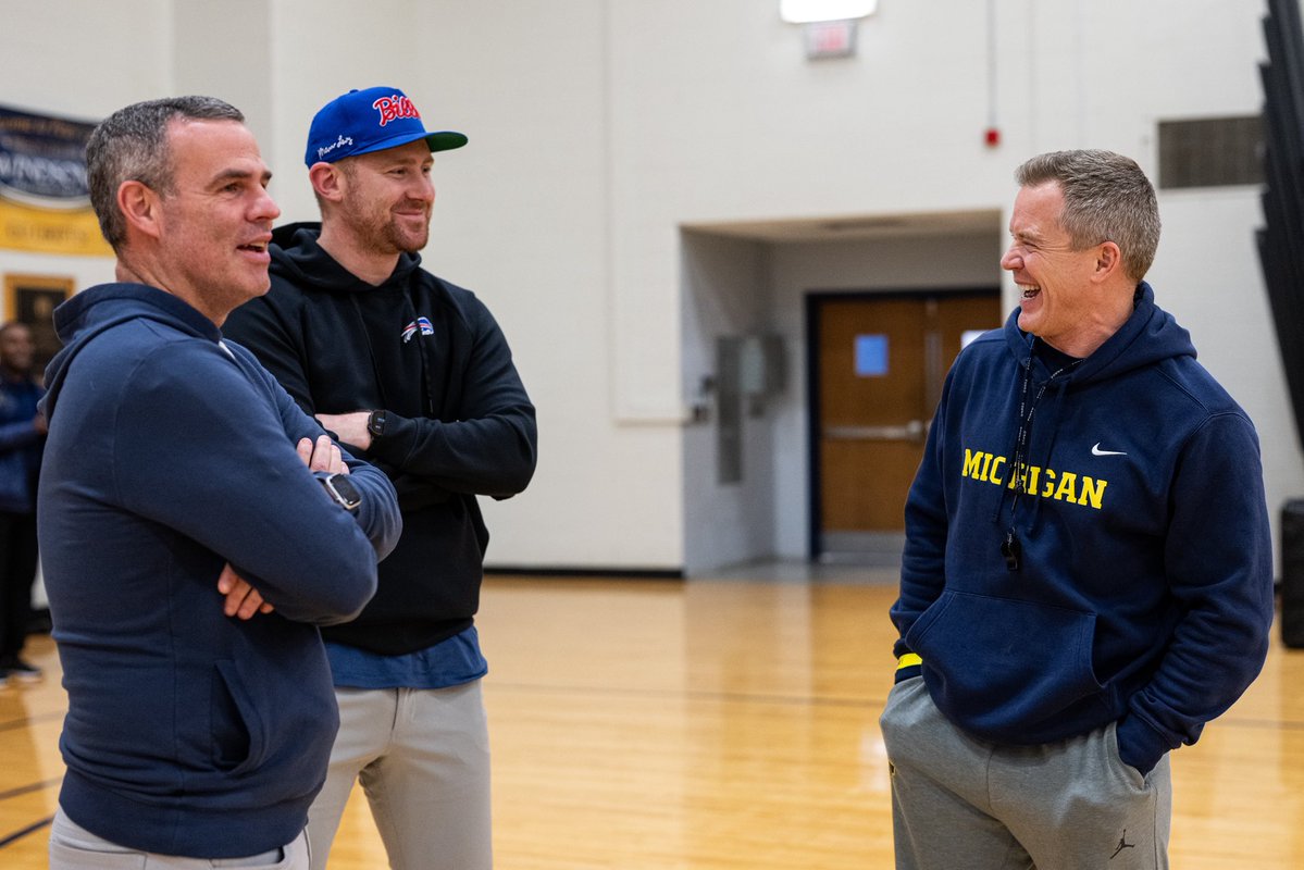 Michigan Men's Basketball tweet media