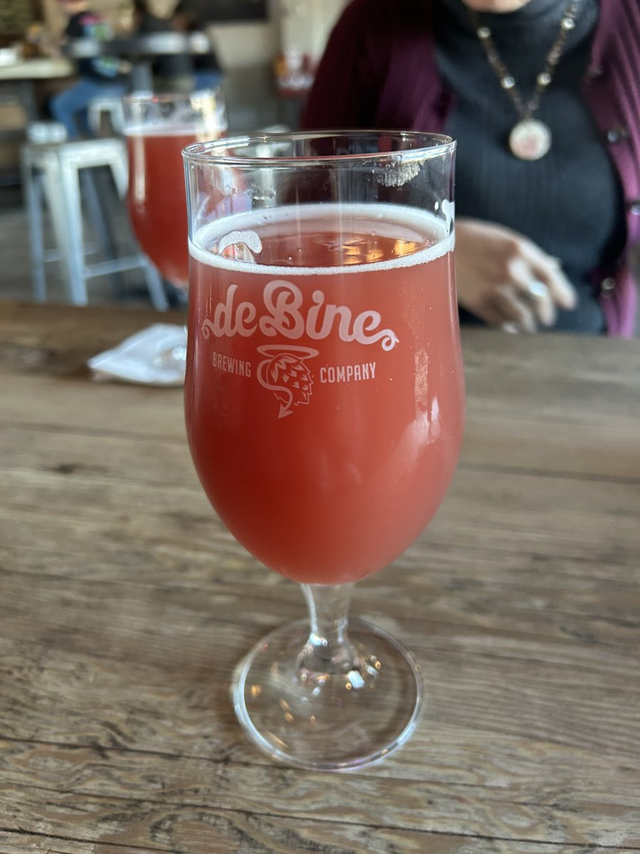 Sav ♉︎ tweet media