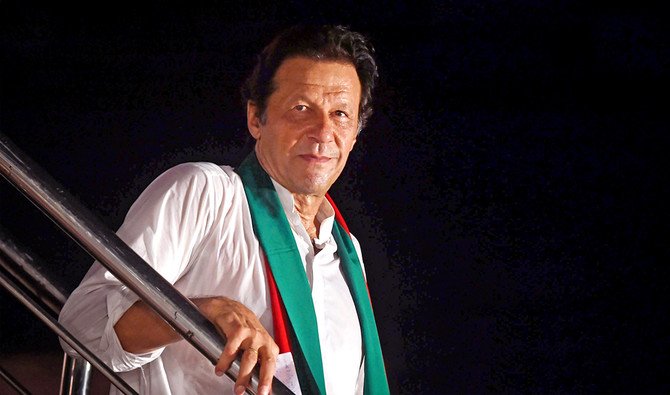 Pakistani Aura tweet media