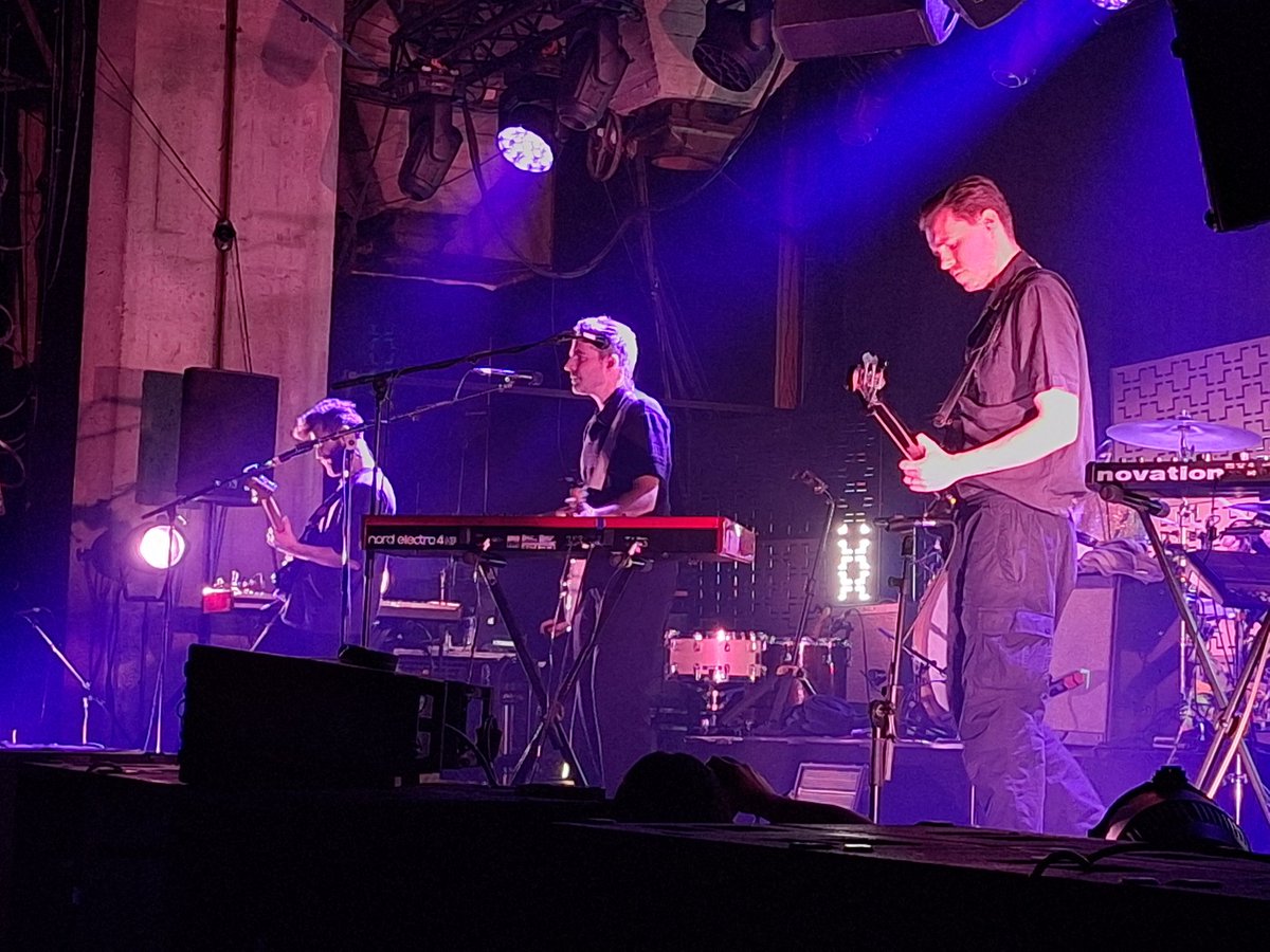 MolenaarPs's tweet photo. The Boxer Rebellion @ Maassilo Rotterdam #theboxerrebellion https://t.co/x4adu0ckGH