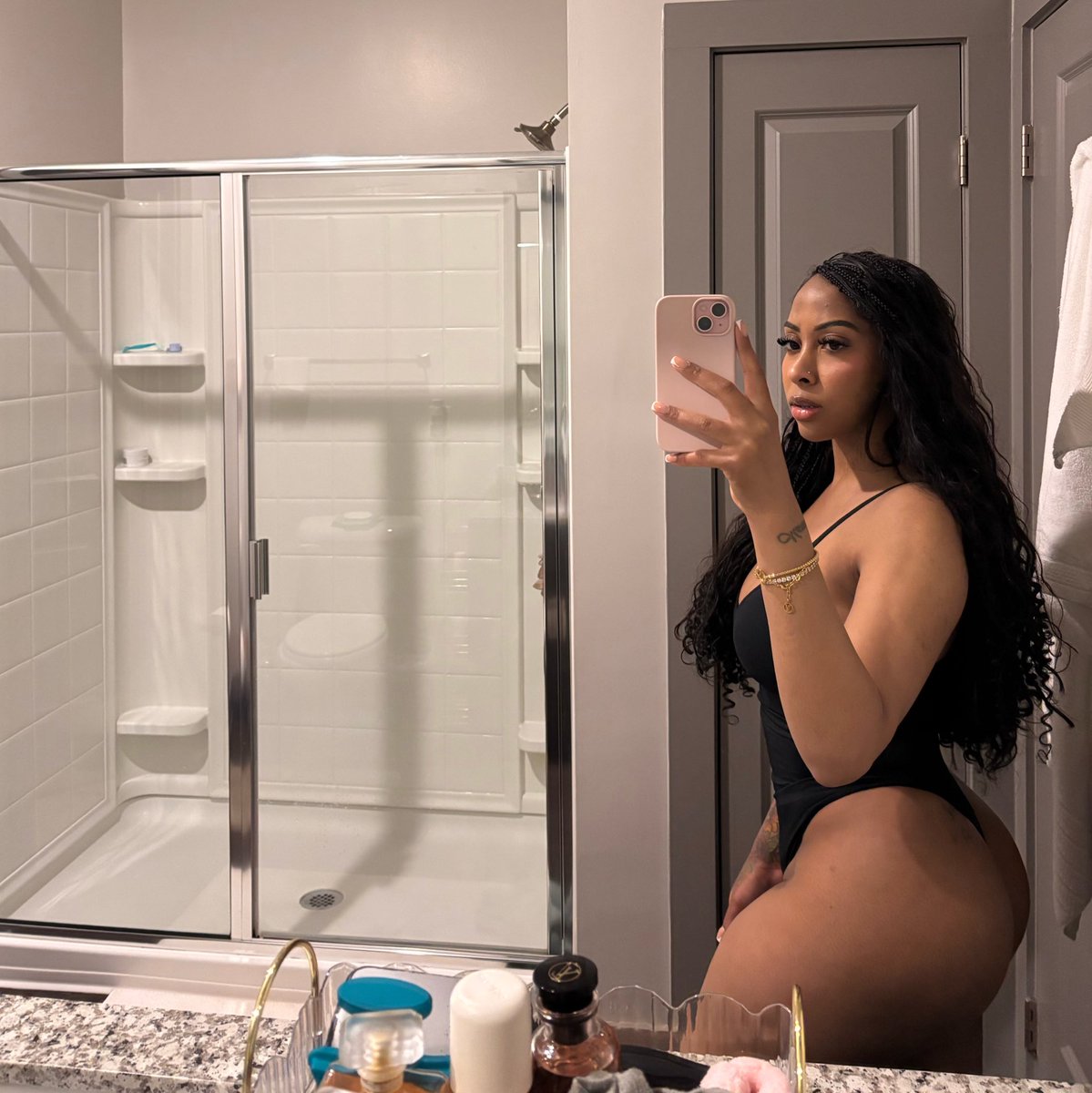 Cherisse Targaryen tweet media