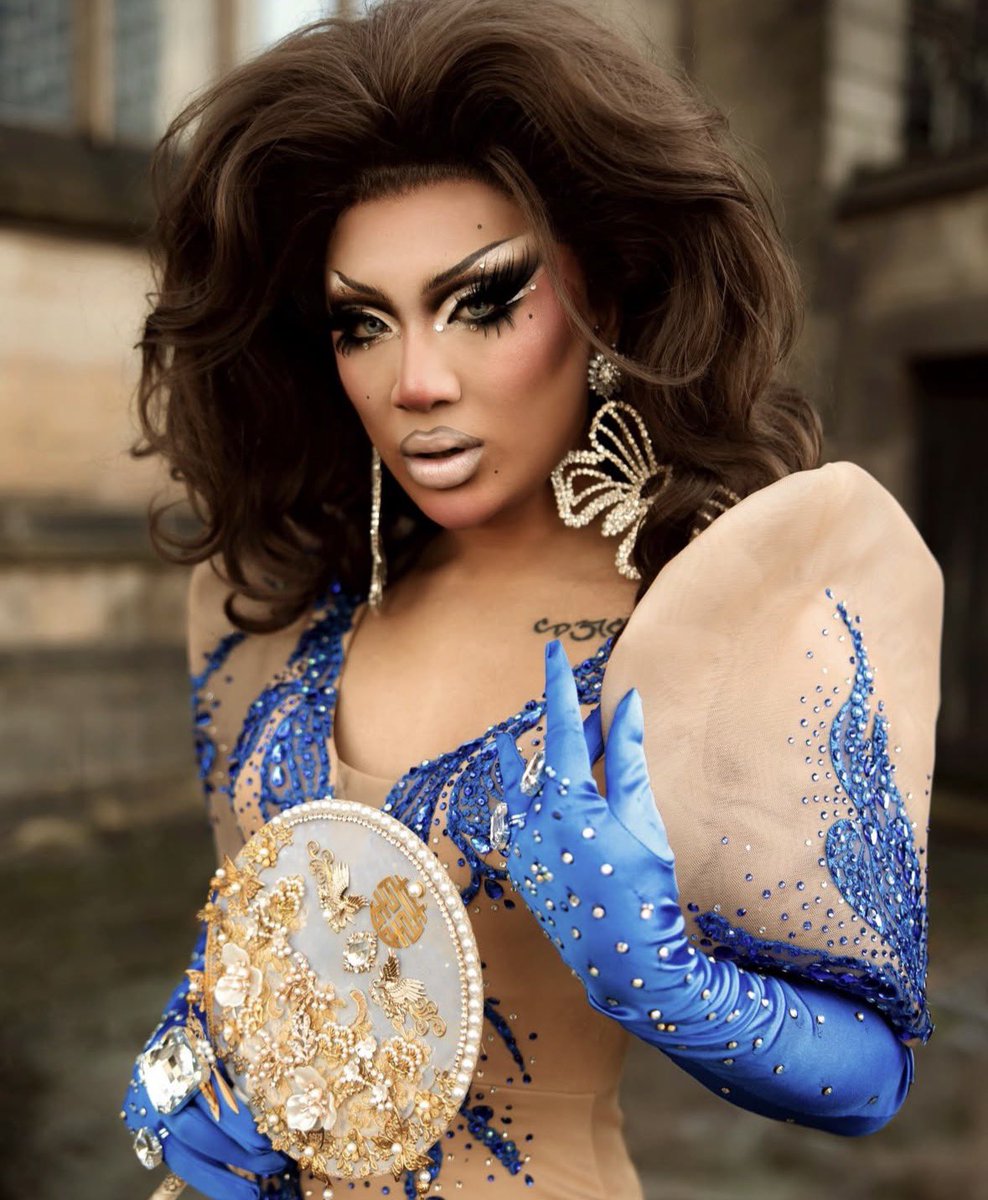 Drag Crave tweet media