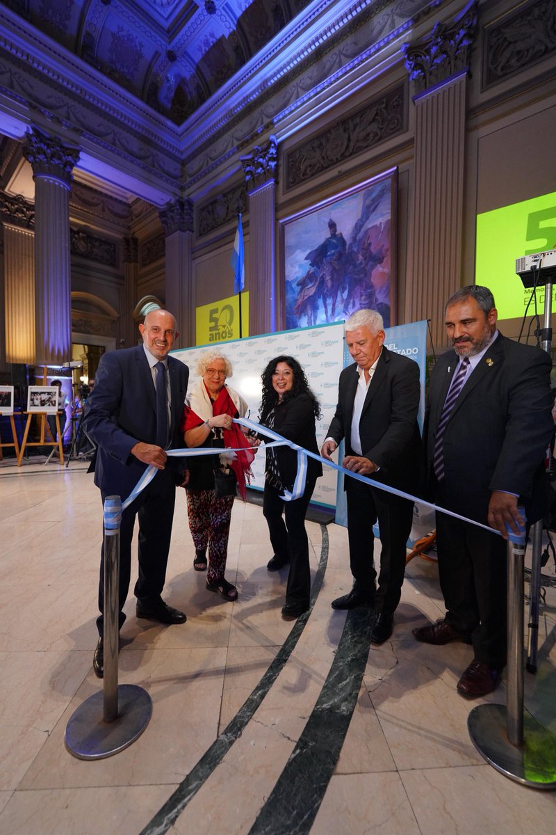 Alexis Guerrera tweet media