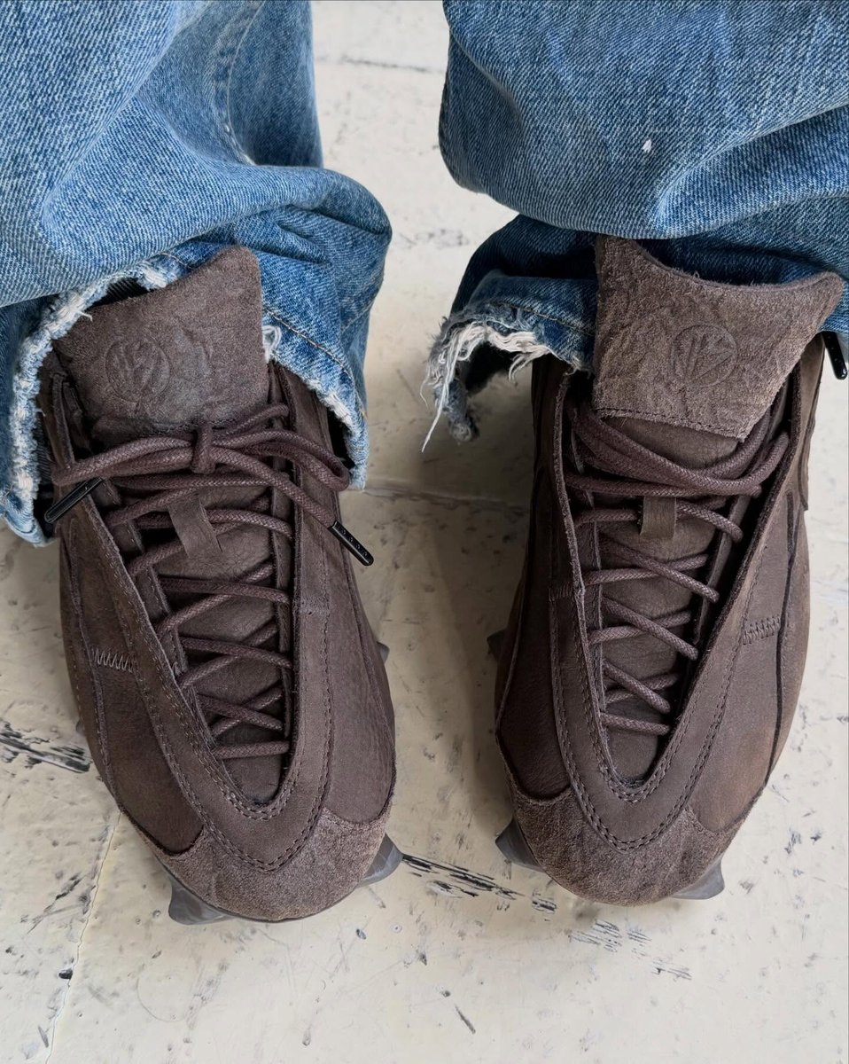 Modern Notoriety tweet media