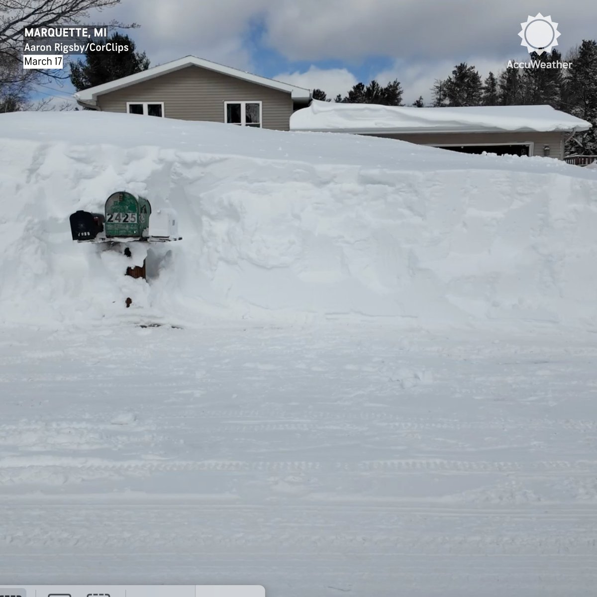 AccuWeather tweet media