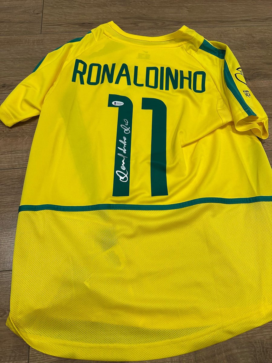 RO Sport Memorabilia tweet media