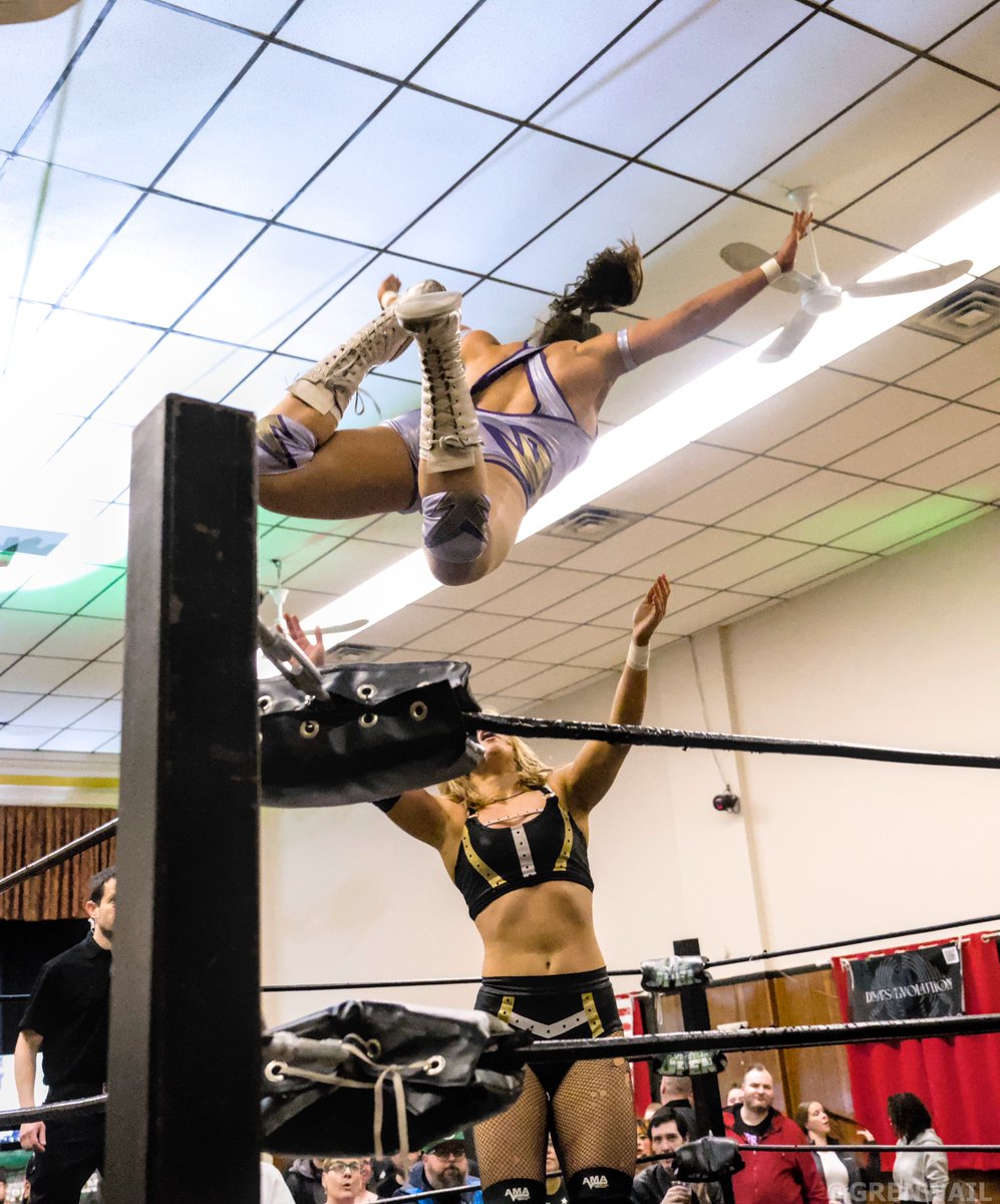 Grenwail tweet media