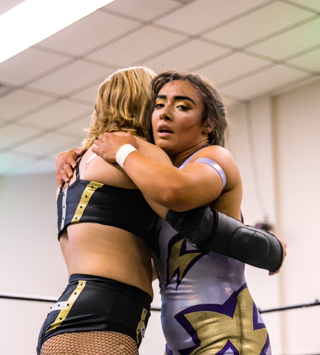 Grenwail tweet media