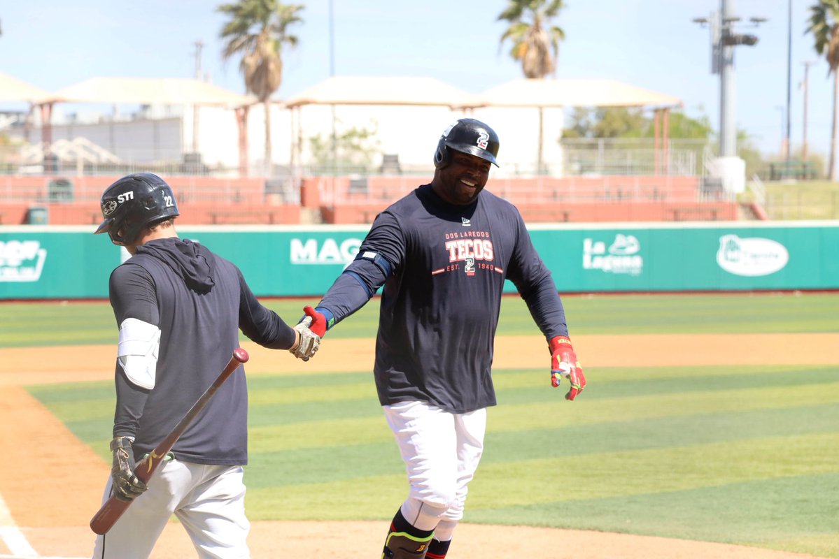 Tecos de los Dos Laredos tweet media