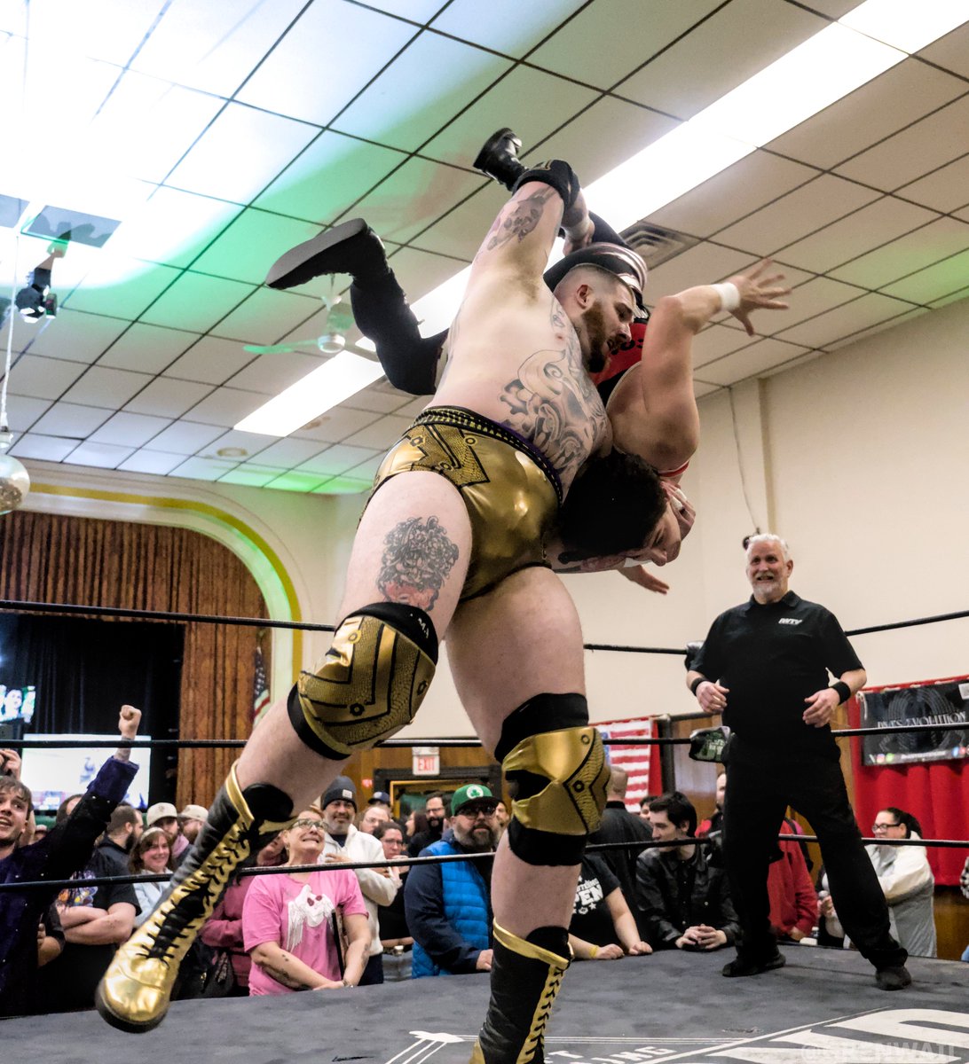 Grenwail tweet media