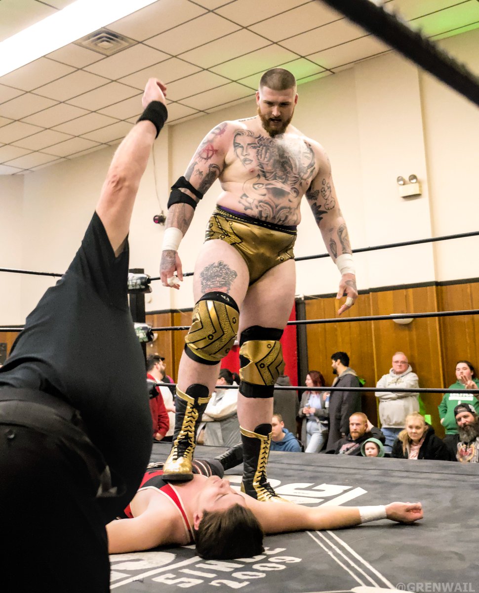 Grenwail tweet media