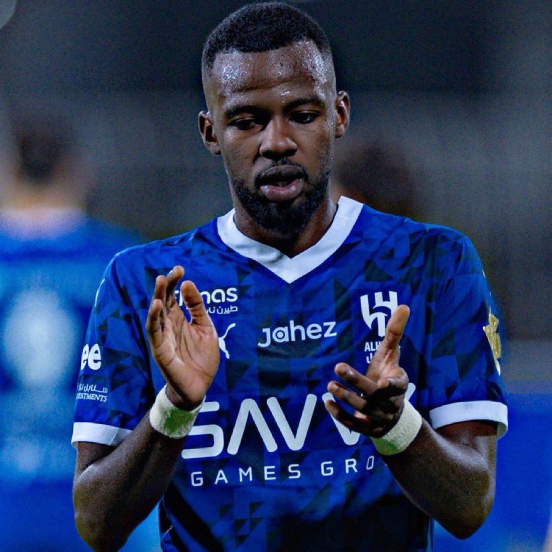 عمرو tweet media