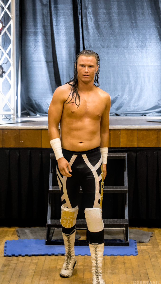 Grenwail tweet media