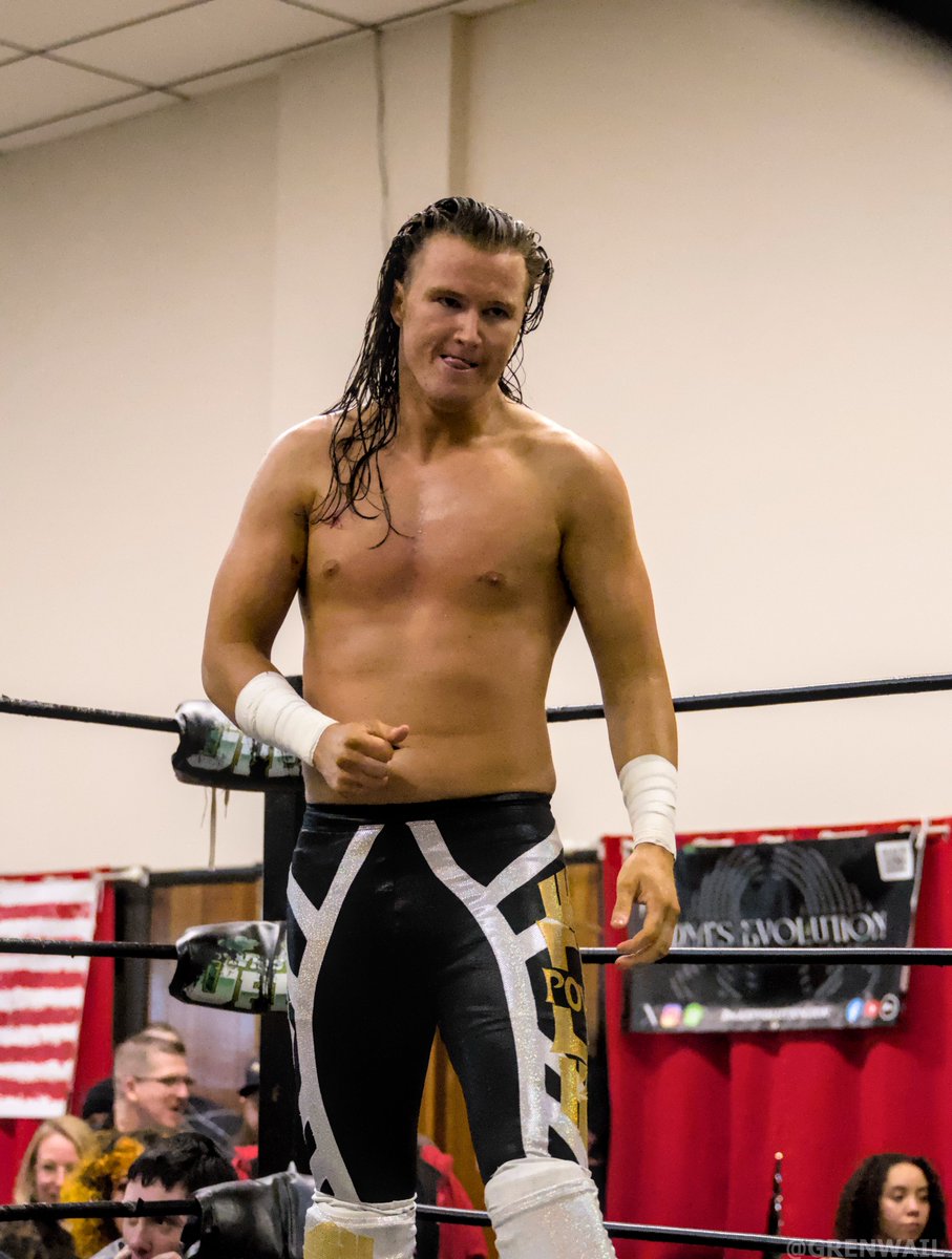 Grenwail tweet media