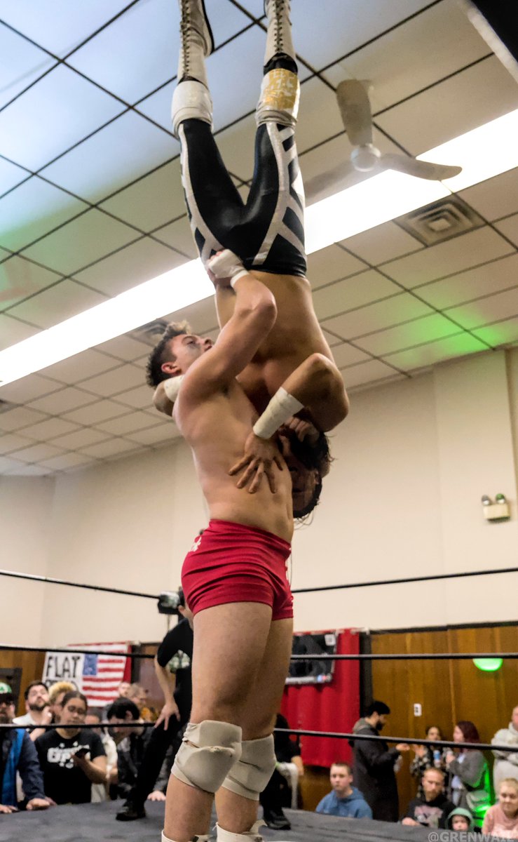 Grenwail tweet media