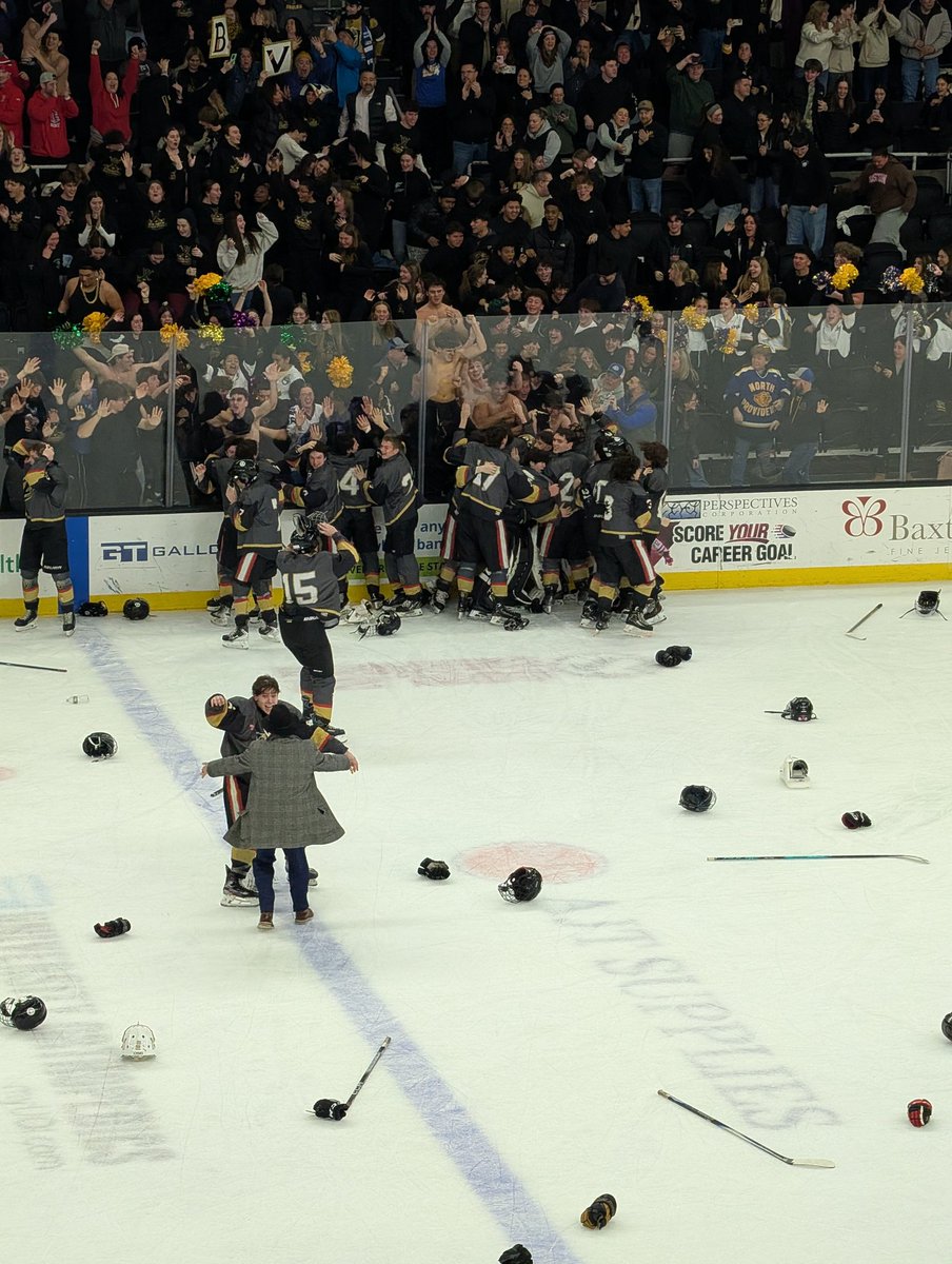 EricBen24's tweet photo. Blackstone Valley Schools has won the D-2 championship on Jaxon Boyes' goal 1:47 into the fourth OT. The AMP is going crazy! https://t.co/pgCU3X3Wp0