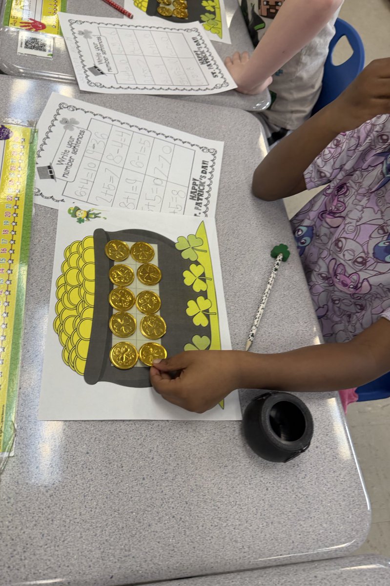 Kind in Kindergarten (M.Ed) tweet media