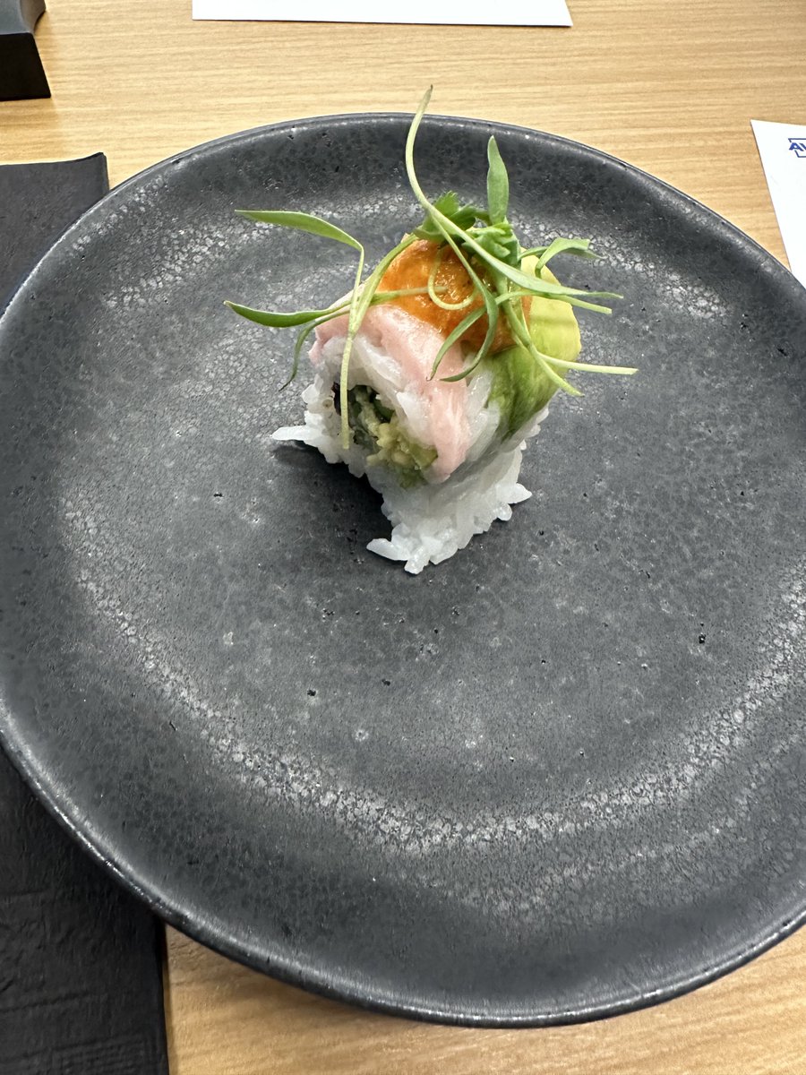 Neal Bloom tweet media