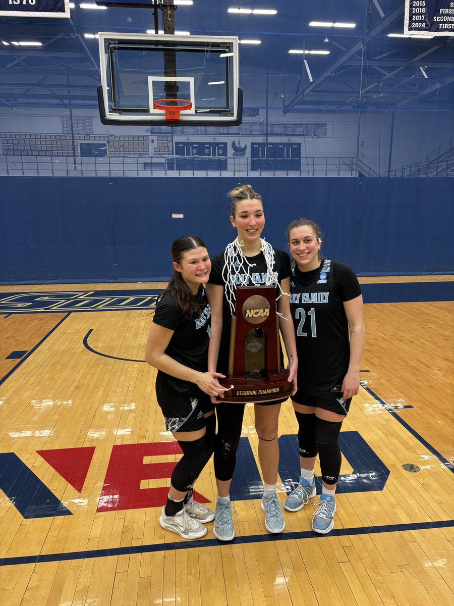 Dan Hinkle tweet media