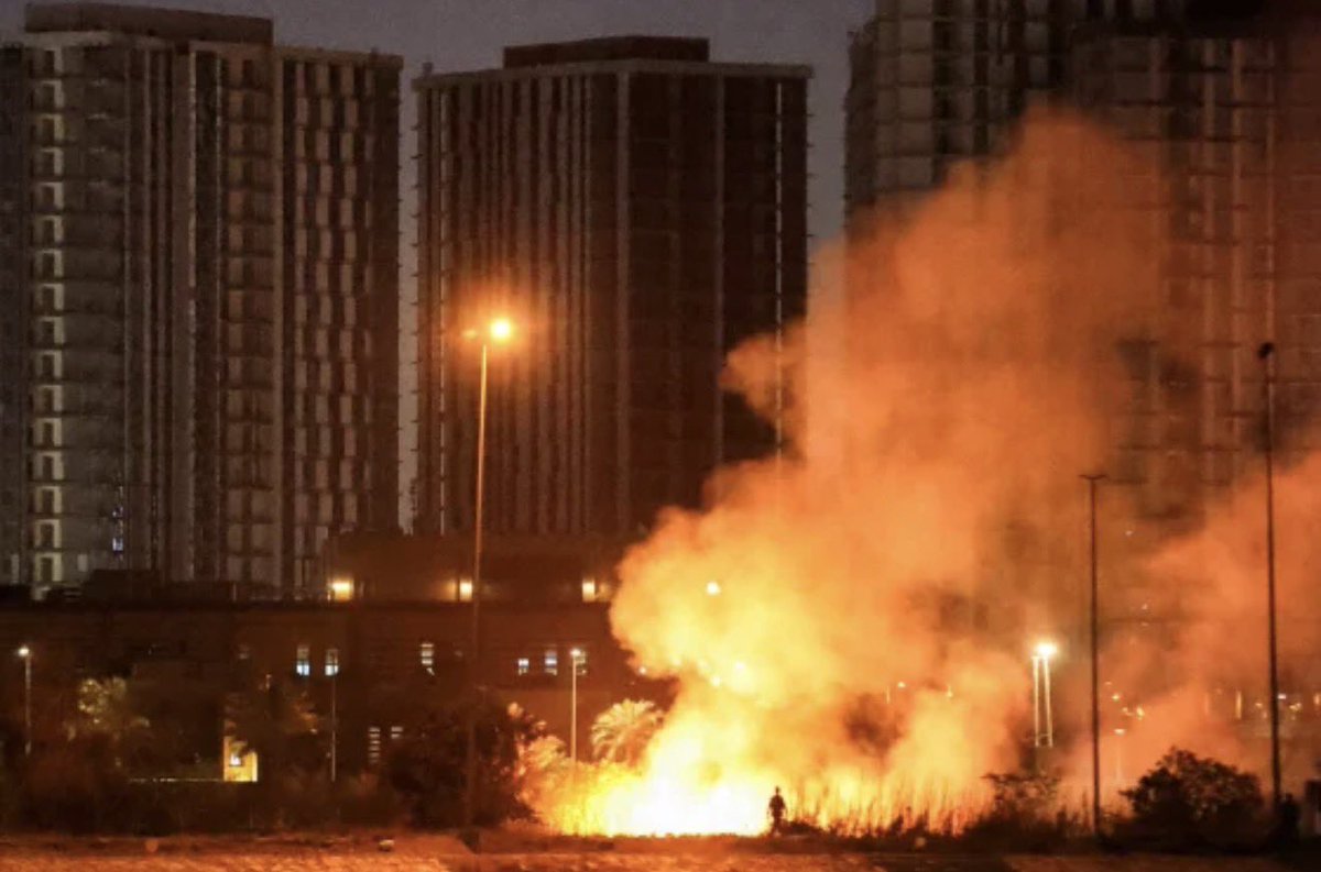 Mr Randy tweet media