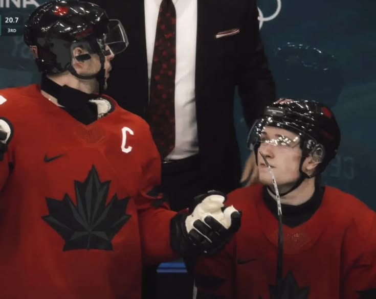 daily macklin tweet media