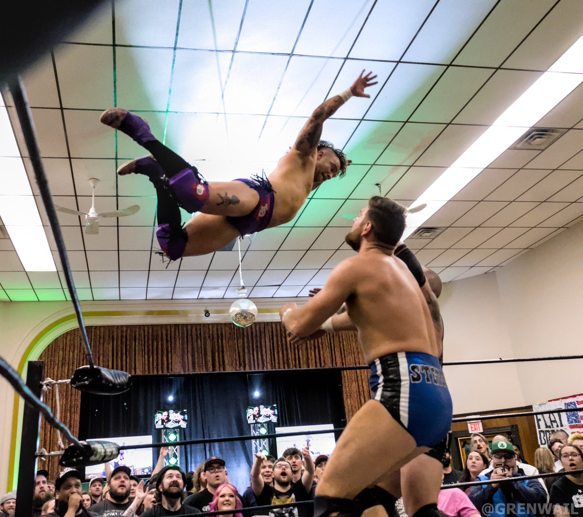 Grenwail tweet media