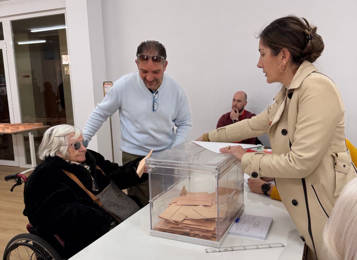 Mercedes Cófreces tweet media