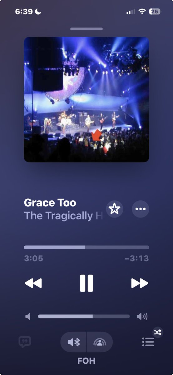 The Shoo tweet media