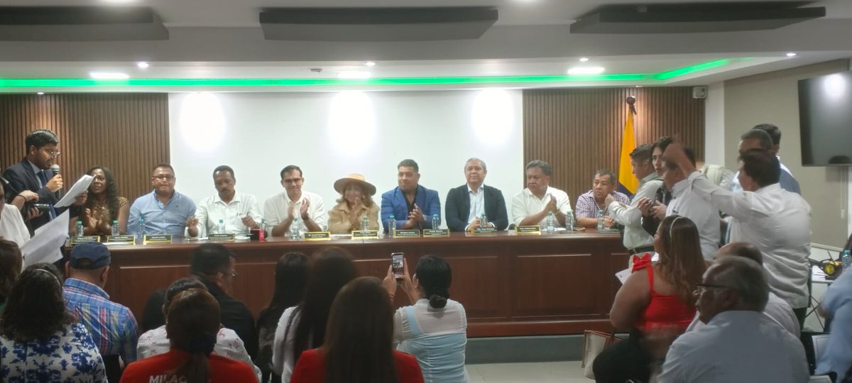 Confederación Nacional de Trabajadores tweet media