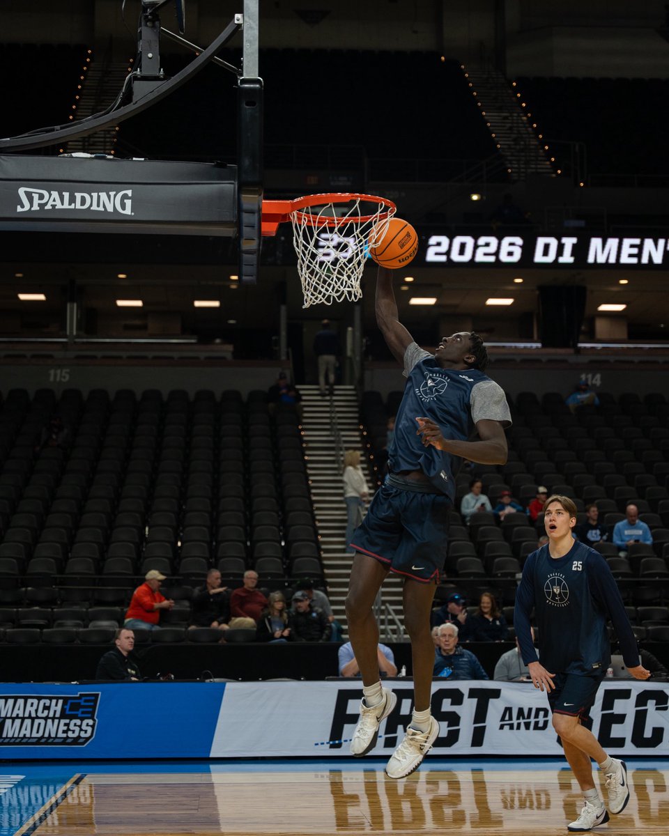 Penn Men's Basketball tweet media
