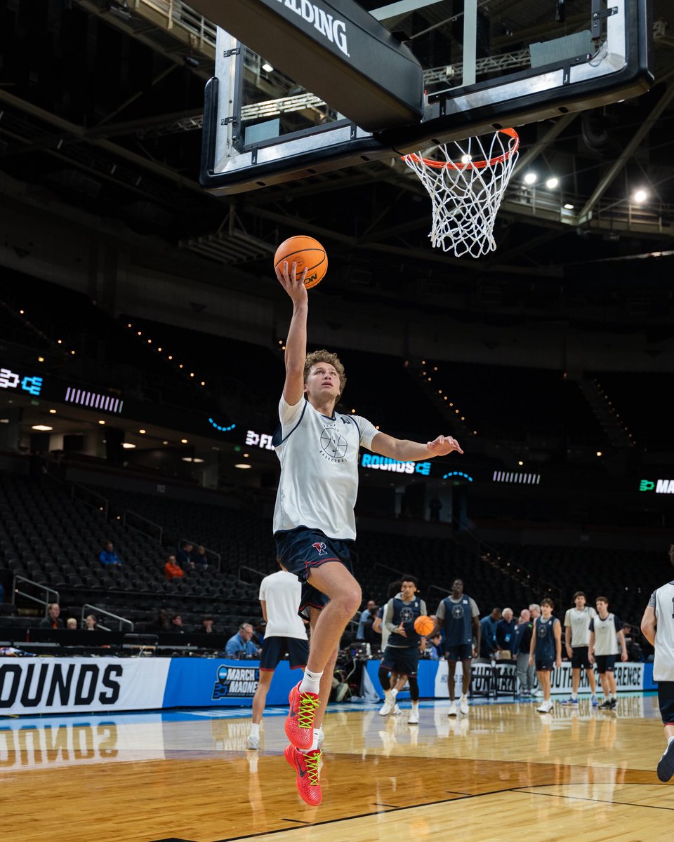 Penn Men's Basketball tweet media