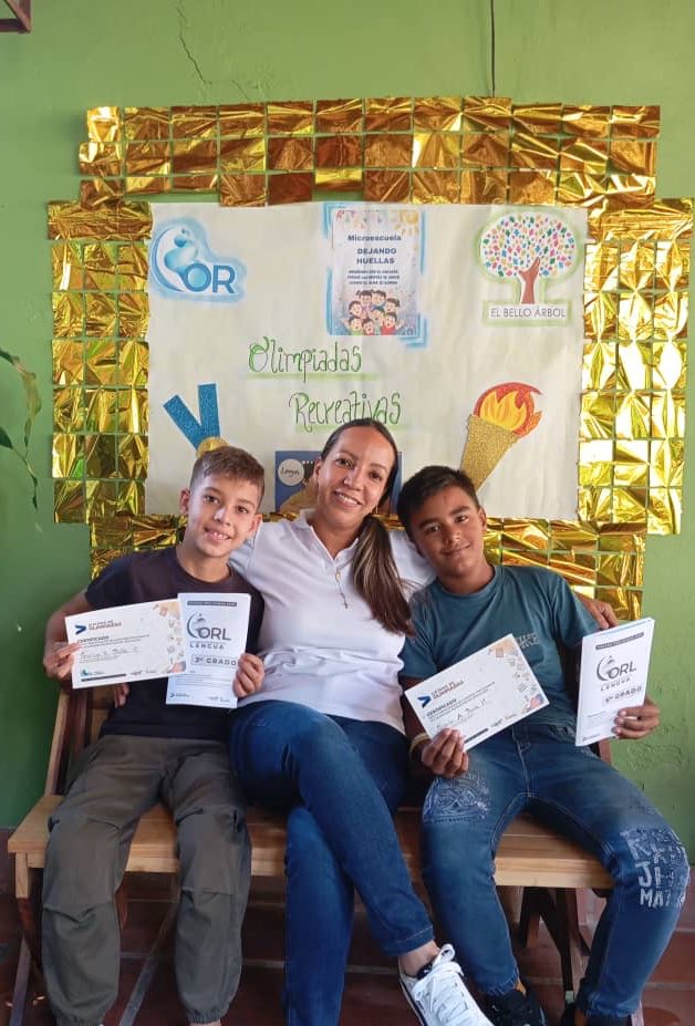 El Bello Árbol tweet media