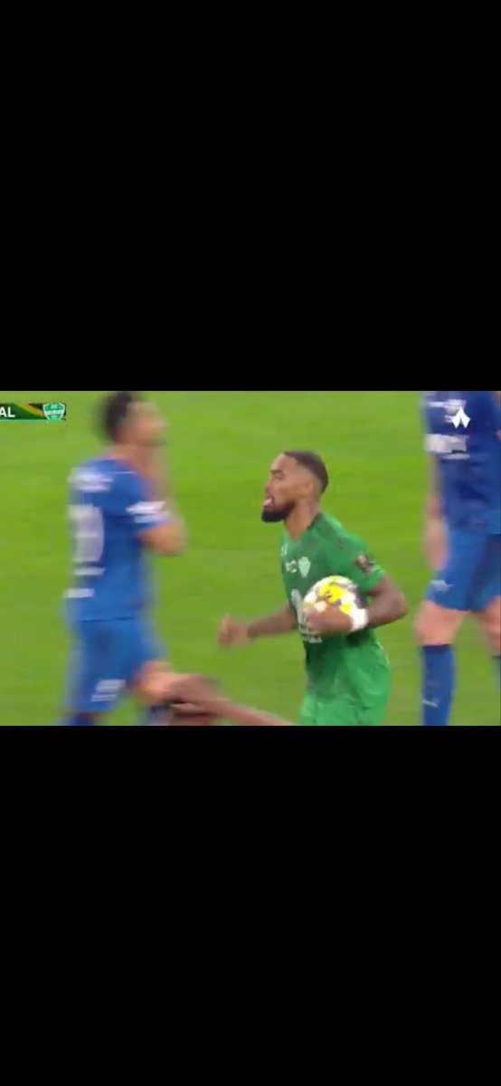 عزيز tweet media