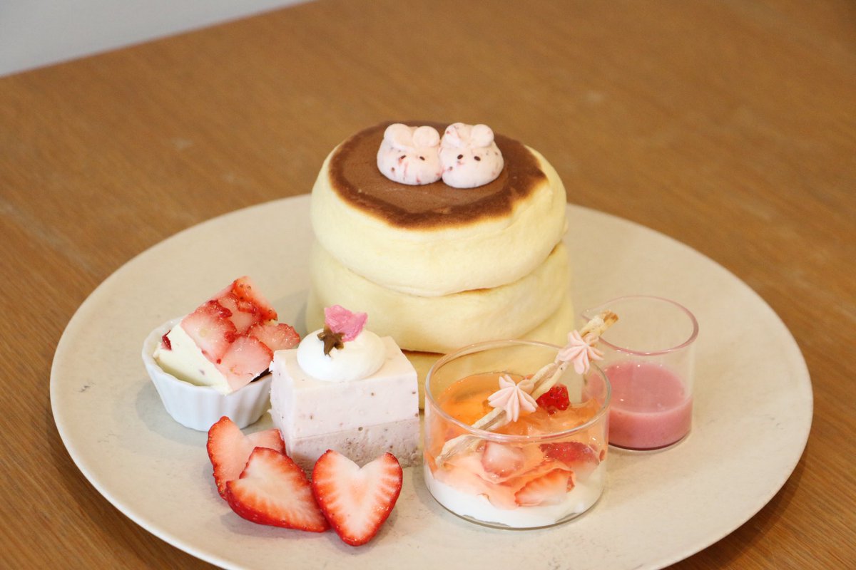 ほわん【pancake cafe】 tweet media