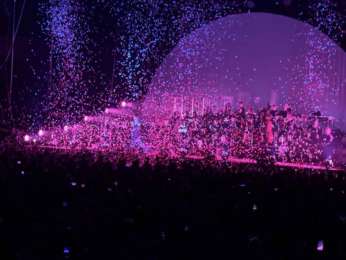 Waidth's tweet photo. What an unforgettable night. 🥹The #e33 concert in Berlin  at the @tempodrom was just amazing. 🎶Thank you to everyone who worked on this fantastic show. I even manage to get some of that merchandising🥰
„For those who come after“🪽

#paintedsymphony @lorien_testard @expedition33 https://t.co/3x9TxjT66D