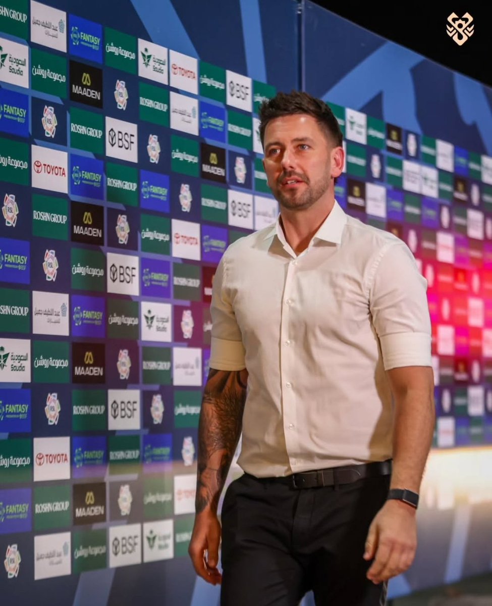 Islanders_Extra's tweet photo. Des BucKINGham HAS DONE IT AGAIN🔥

Reunited with Miya &amp; Juanma, Al Kholood STUN SAUDI GIANTS AL ITTIHAD IN THE KING’S CUP SEMI-FINAL, into the final vs Al Hilal 😮‍💨

THE BEST EXPORT OF INDIAN FOOTBALL TO THE WORLD!!!!!

What a night for the Mumbai legend💙 https://t.co/nqEp8x8In5 https://t.co/gVbifCl1xU
