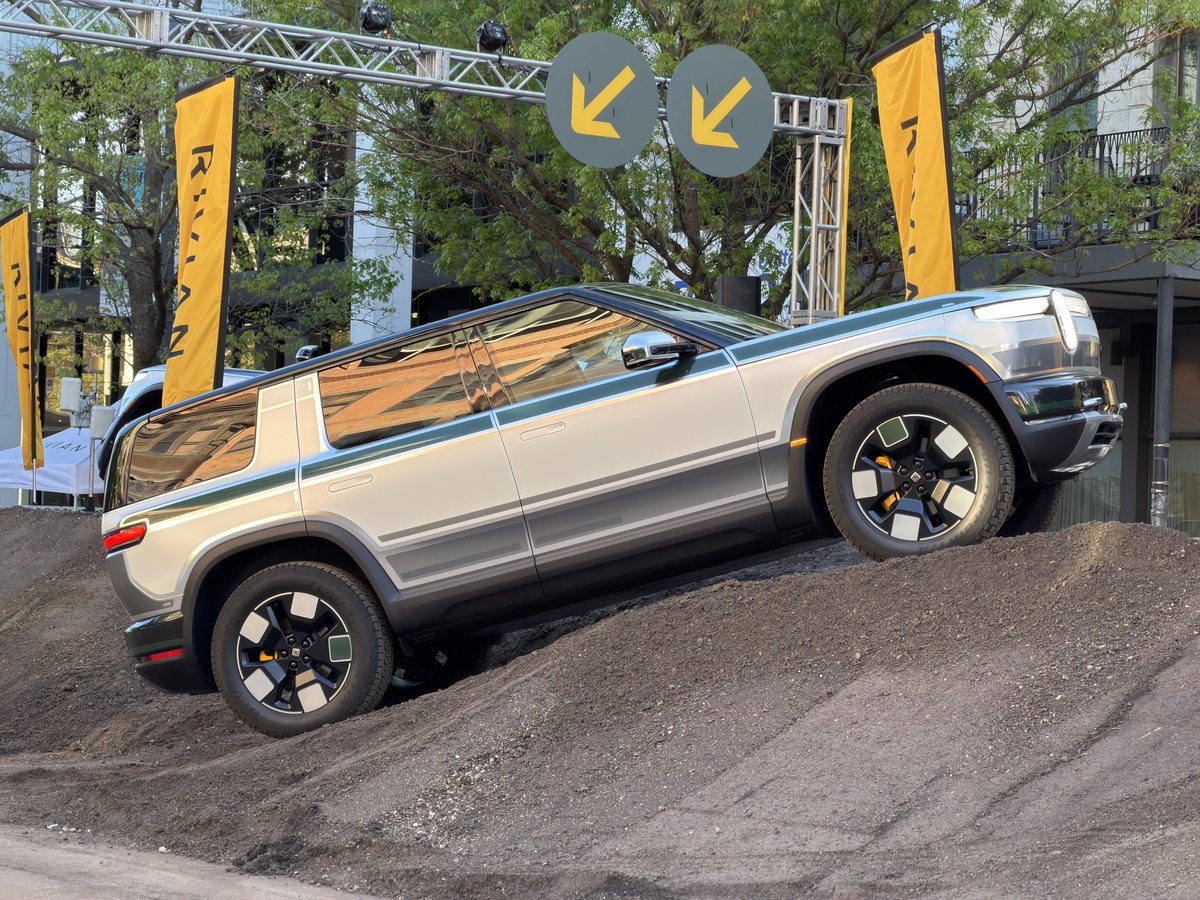 David Moss tweet media