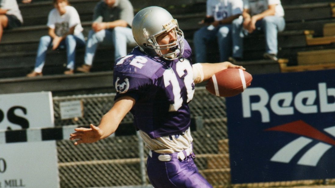 Western Mustangs Football tweet media