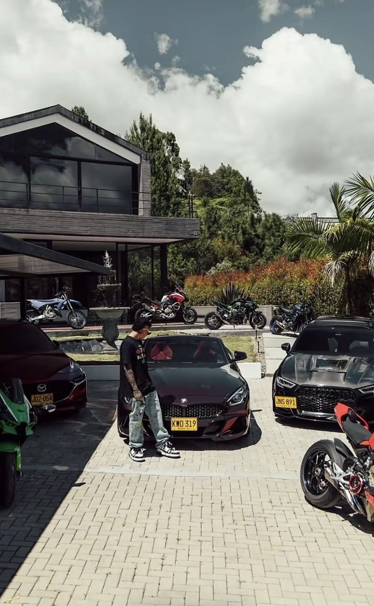 🔥YA EN STREAM ✨ 

RETO EXTREMO / 300 KILLS EN DUO VS ESCUADRA CON SANTANA / FREE FIRE

💫LLEGUEN TODOS ‼️

📽️LINK: youtube.com/live/kinK2HvQK…