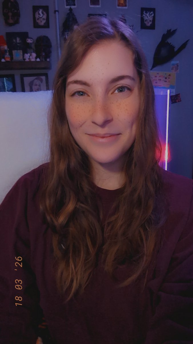 Kasey🌻👻 tweet media