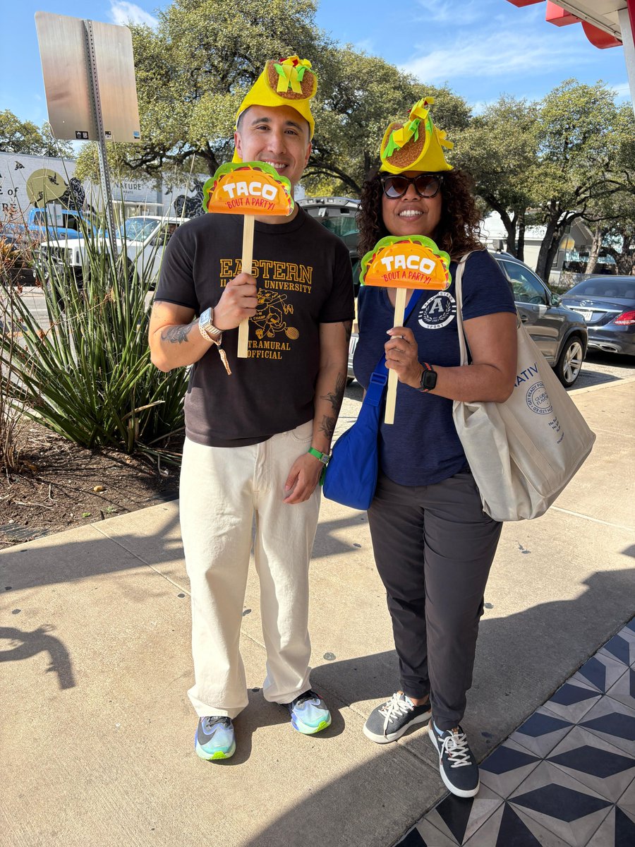 ConneXionBits's tweet photo. 🌮 Great way to spend last Sunday at SXSW in Austin!

We loved co-hosting our Breakfast Taco Crawl with Eric Santos from @questionpro  - great tacos, great conversations, and an amazing community.

We wrapped up with live salsa from Nathaly Candela🎶

#SXSW #MarketResearch https://t.co/1TgTWhiJ6J