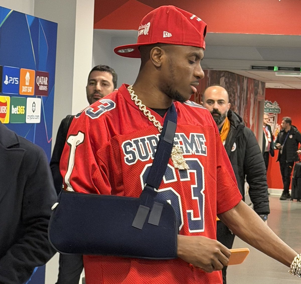 Yellow & Red Report tweet media